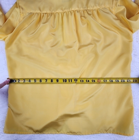 Vintage Lilly Ann Yellow Button Down Satin Blouse Size Medium - Picture 13 of 15